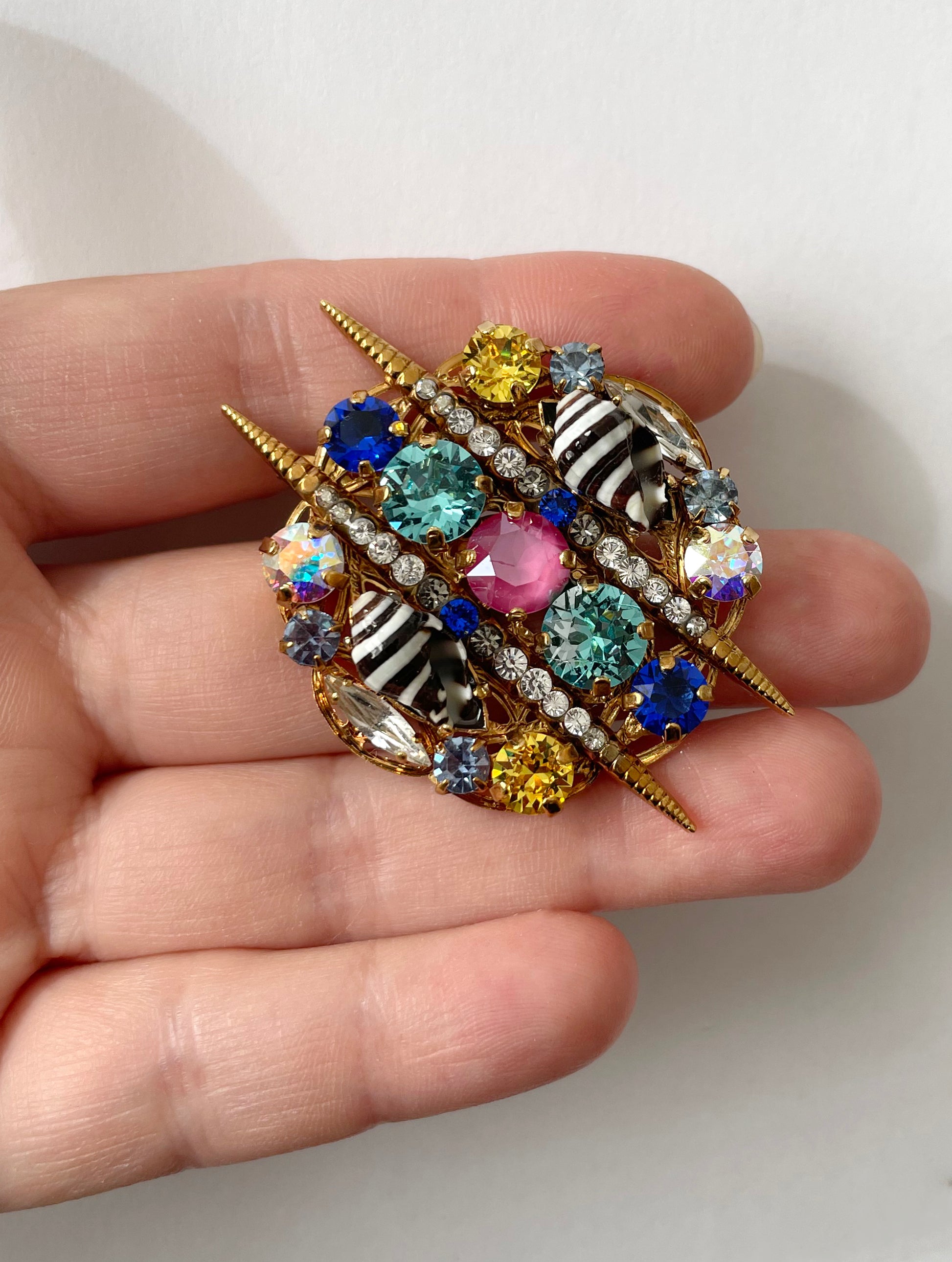 African Queen Crystal Brooch Pin - Heiter Jewellery