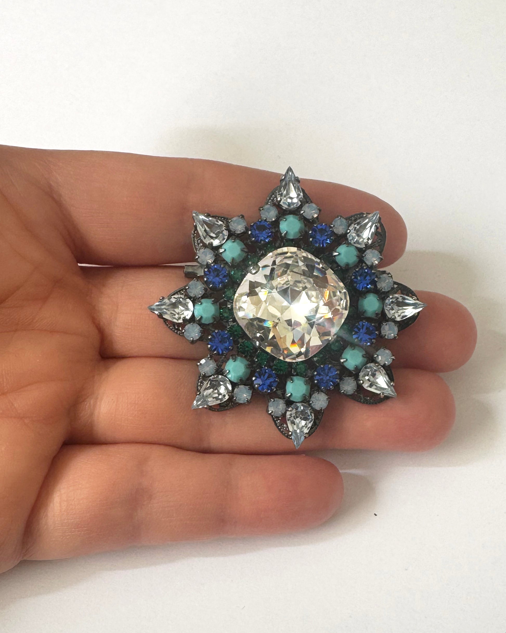 Blue Star Crystal Brooch - Heiter Jewellery