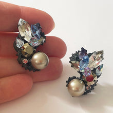 画像をギャラリービューアに読み込む, Venice Cluster earrings
