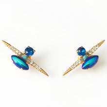 Cargar imagen en el visor de la galería, Dark Blue Gold Stud Earrings - Heiter Jewellery

