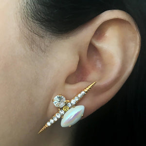 White AB Gold Stud Earrings - Heiter Jewellery